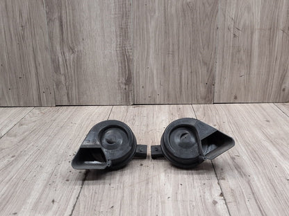 2010-2016 Audi S4 B8 Alarm Horns SET 8T0951223 OEM
