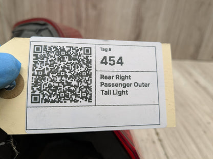 14-17 OEM BMW F32 F33 F36 F82 F83 M4 Rear Right Passenger Outer Tail Light Lamp