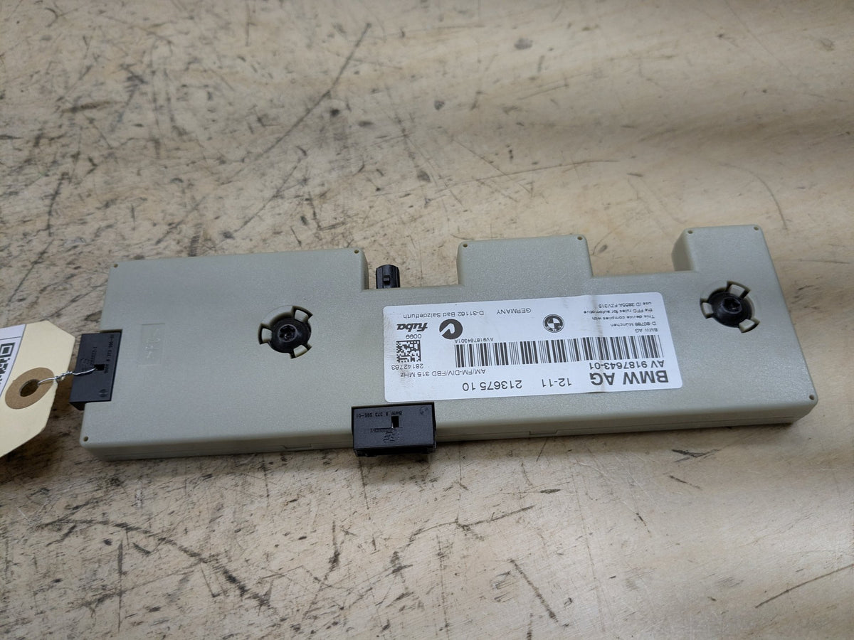 2007-2013 BMW 328i E92 Antenna Telematics Control Module 9187643 OEM