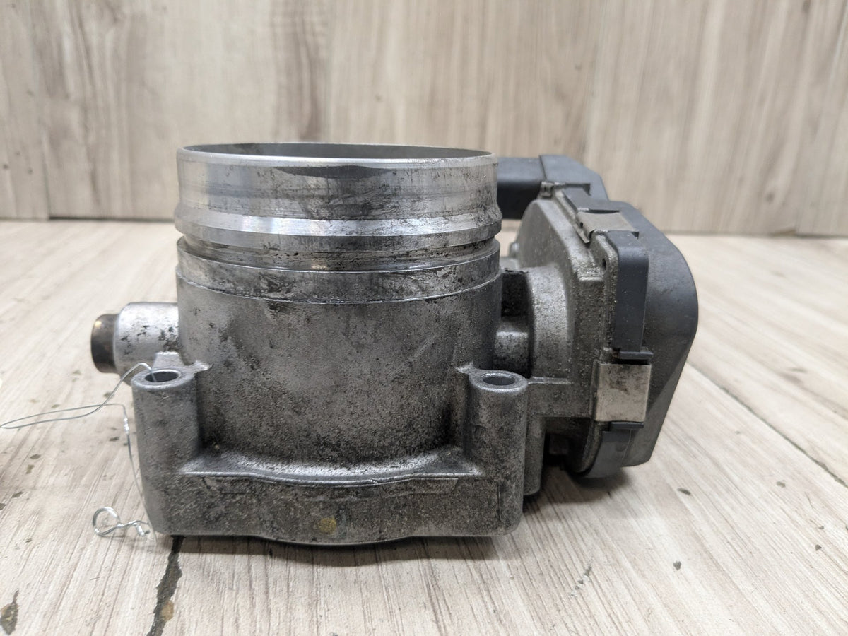 OEM BMW E60 E71 E82 E88 E89 E90 E92 E93 F01 F02 135 335 Engine N54 Throttle Body