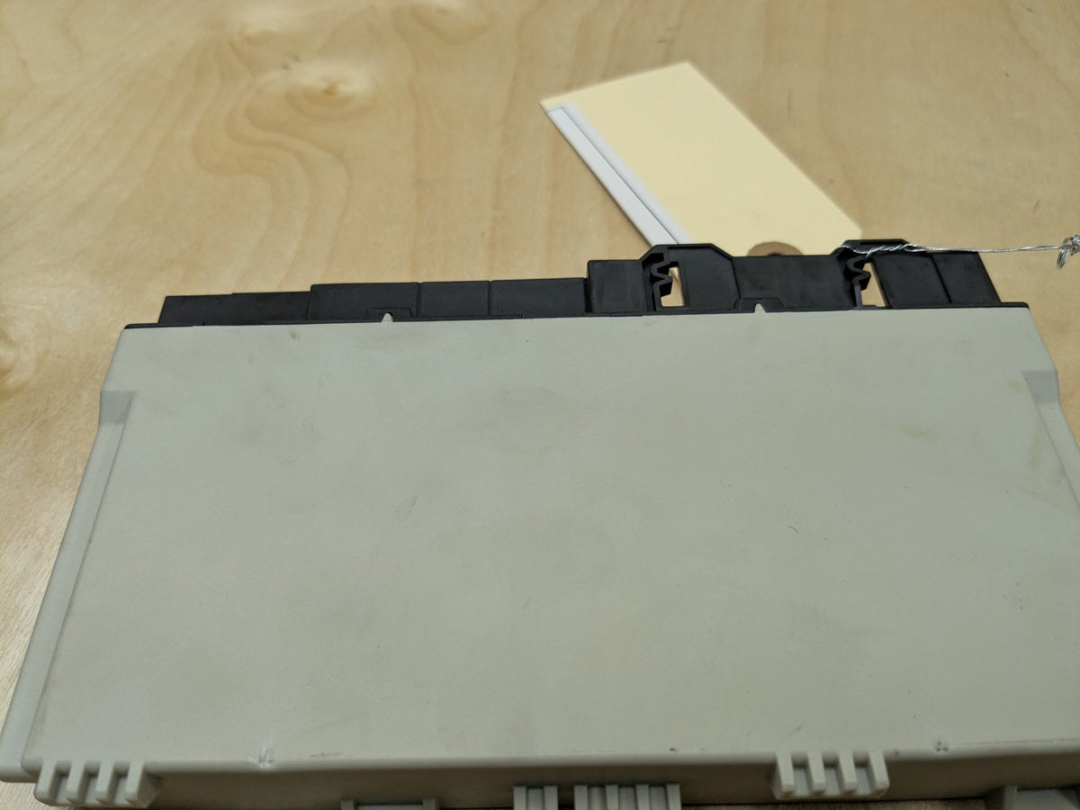 2016-2019 BMW 750Li G12 Front Right Passenger Seat Module 7463477 OEM
