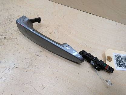 2011-2016 BMW X3 F25 Front Right Passenger Exterior Door Handle w/ Comfort Access 7259420