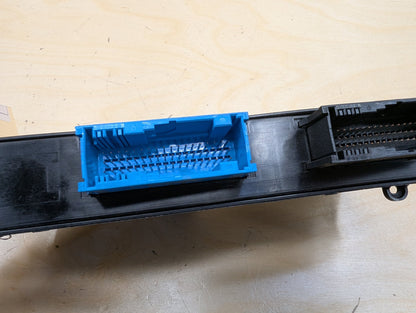 NOTE 2007-2013 BMW 335i E93 BCM Body Control Module 9176884