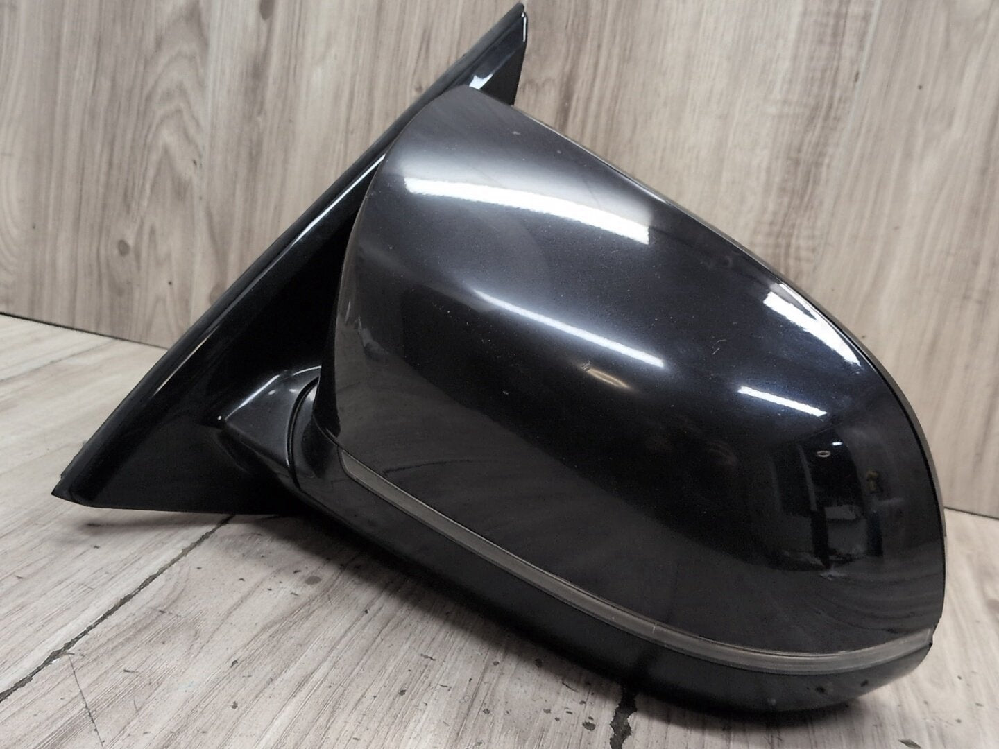 2015-2018 BMW X5 F85 Front Left Driver Side Mirror Assembly 8061703
