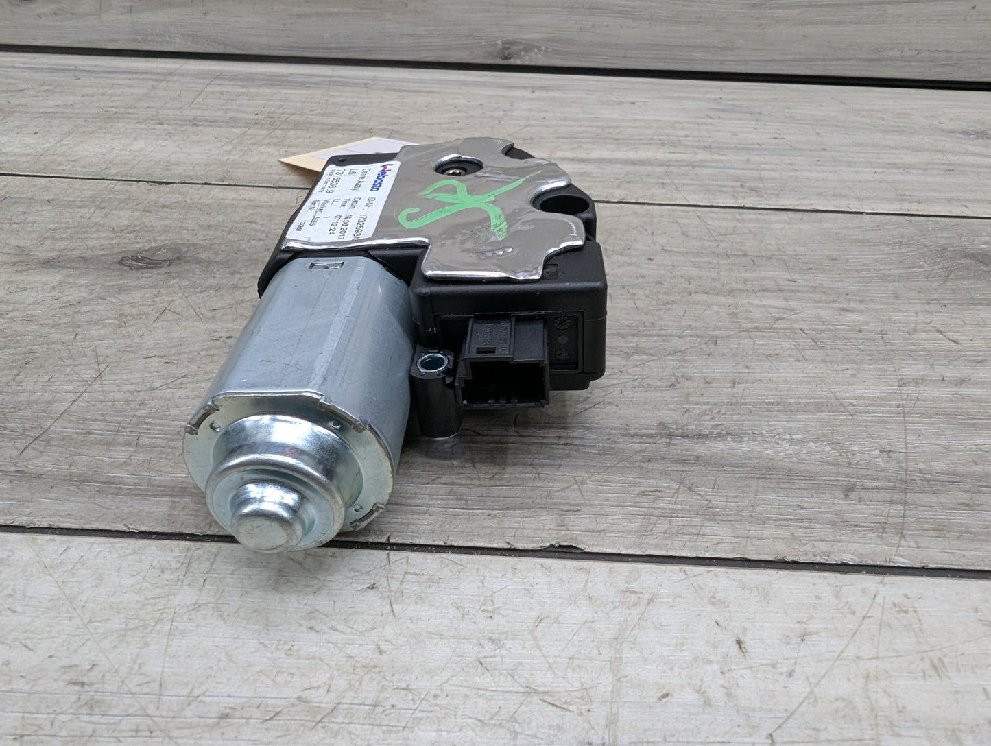 2017-2023 BMW M550i xDrive G30 Sunroof Sun Roof Glass Motor 7316536
