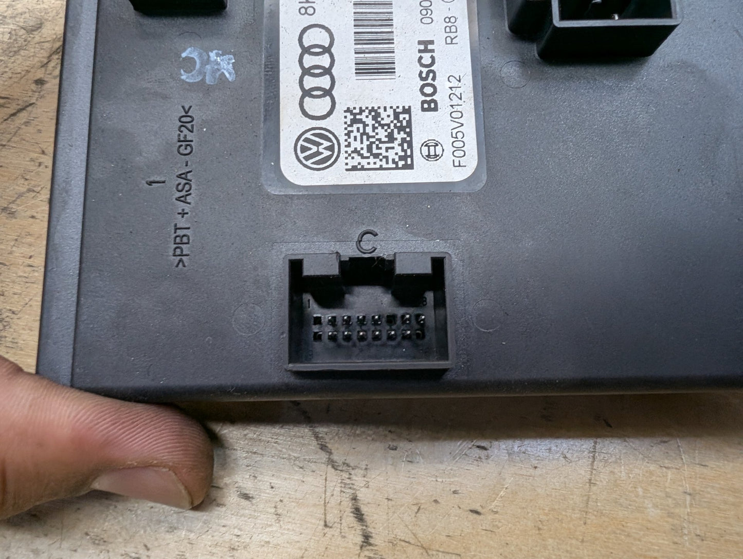2011-2017 Audi RS5 8T BCM Body Control Module 8K0907063DJ OEM