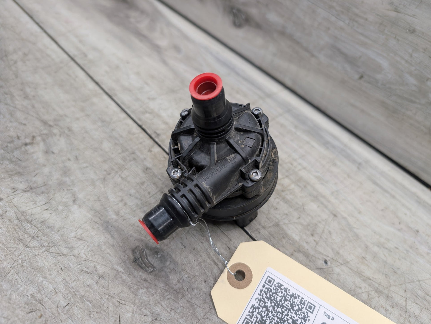 *OEM BMW G01 G05 G20 G22 G30 G42 G80 G82 G83 M3 M4 Engine Auxiliary Water Pump