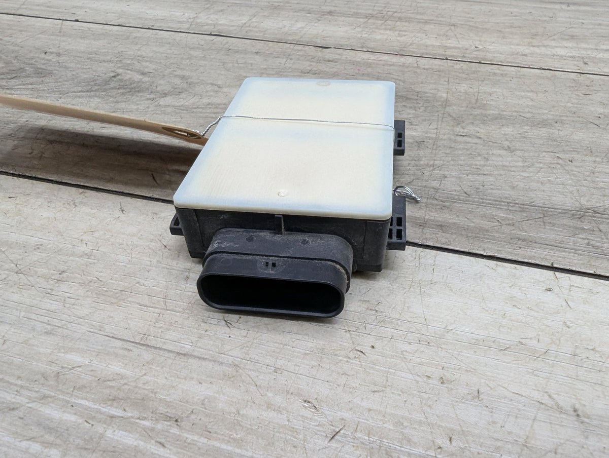 2016-2022 BMW 750Li G12 Blind Spot Lane Sensor Radar Module 6877646 OEM