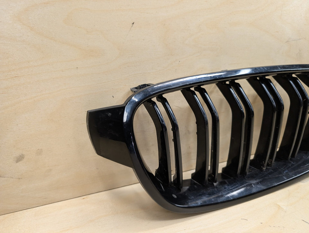 12-18 BMW 328i F30 Front Left Right Upper Bumper Cover Kidney Grilles SET OEM
