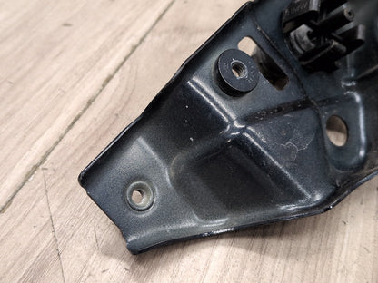 2019 - 2026 BMW X5 G05 Front Right Passenger Fender Brackets SET 7418216 N63B44M3