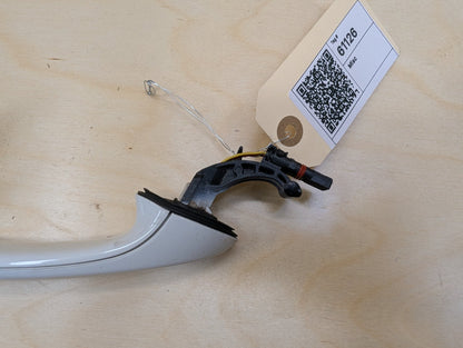 OEM BMW G20 G29 G30 F90 M5 COMFORT ACCESS Front Rear Right Passenger Door Handle