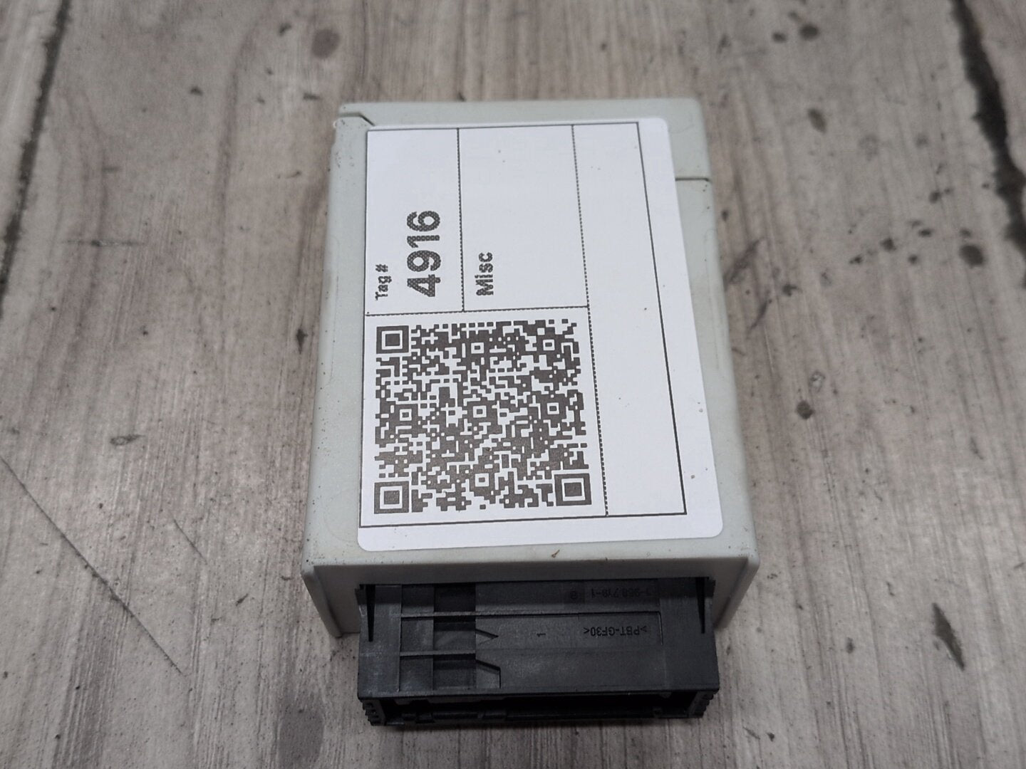 2004-2010 BMW X3 E83 RDC TPMS Tire Pressure Monitoring System Module 6782802