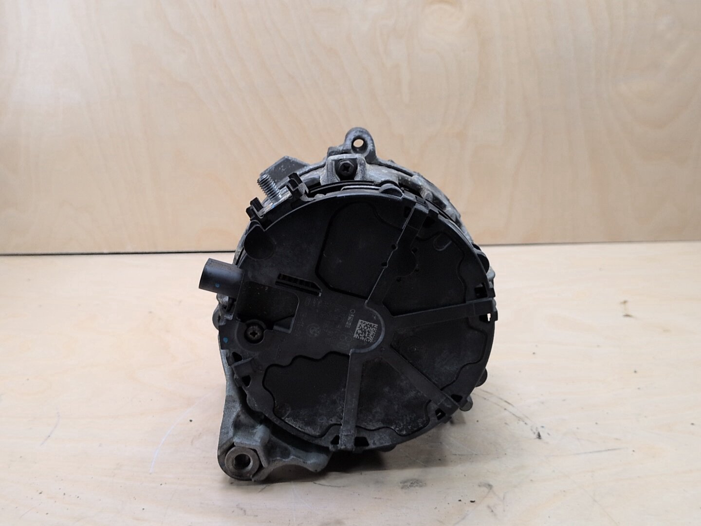16-20 OEM BMW F30 F32 G01 G12 G30 X3 Engine B46* B58 Alternator Generator 180A