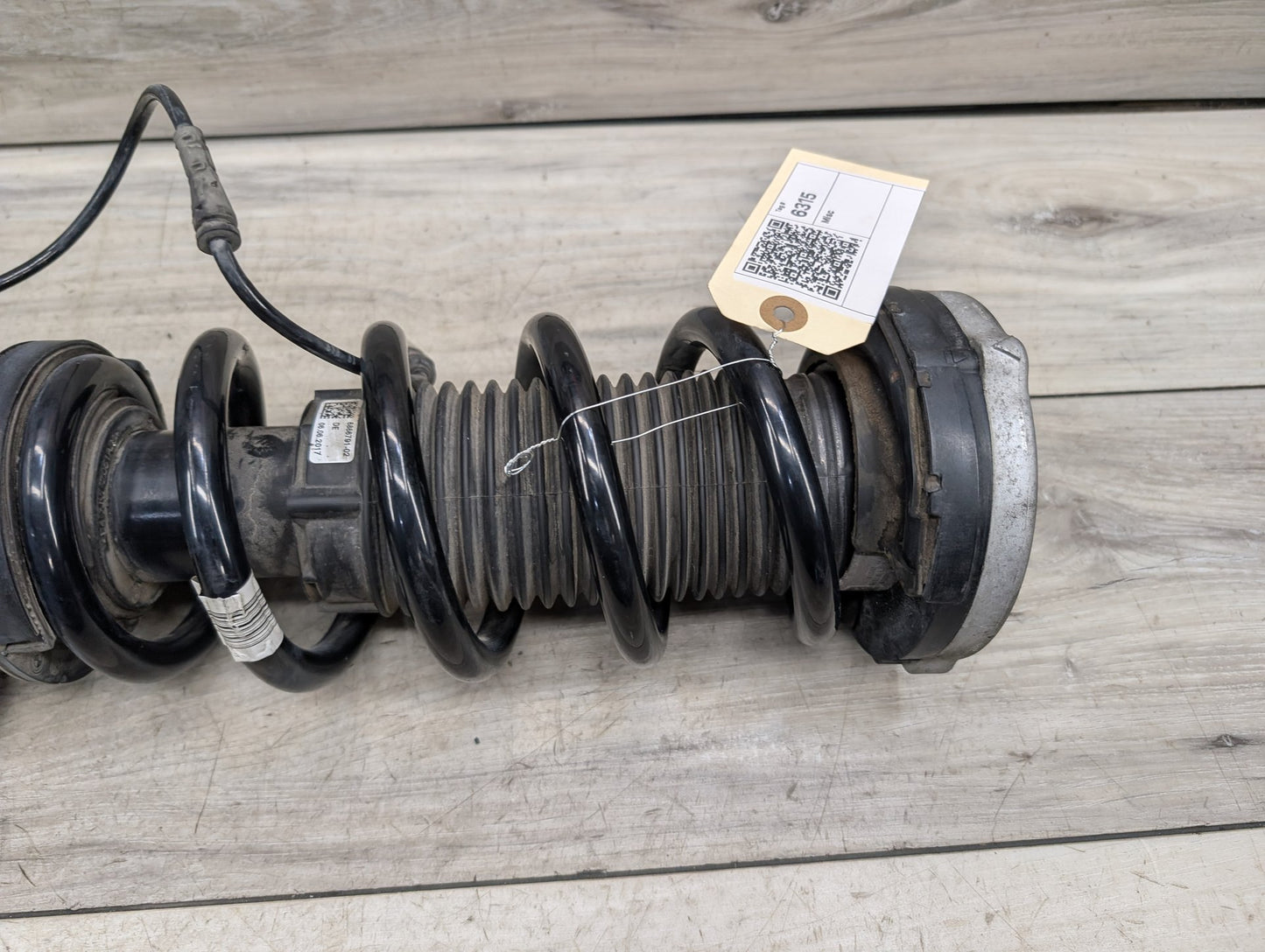 17-23 OEM BMW G30 M550iX Front Right Passenger Spring Strut Shock Absorber VDC