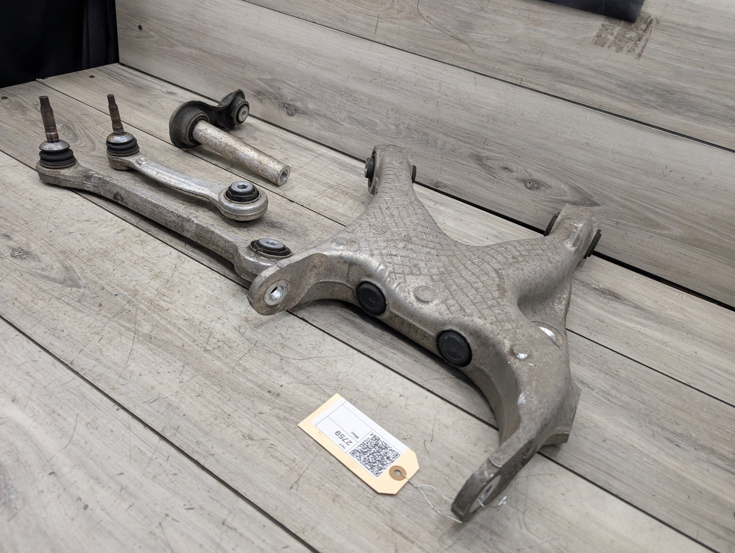 2014 - 2018 BMW X5 F15 Rear Left Driver Control Arms SET 6770953 N63B44O1