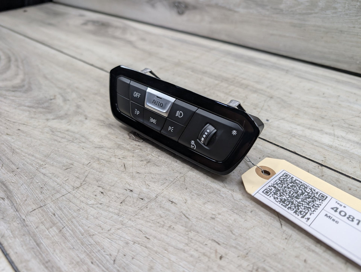 OEM BMW G20 G22 G23 G26 G42 G80 G82 M3 M4 Headlight Control Switch Light Module