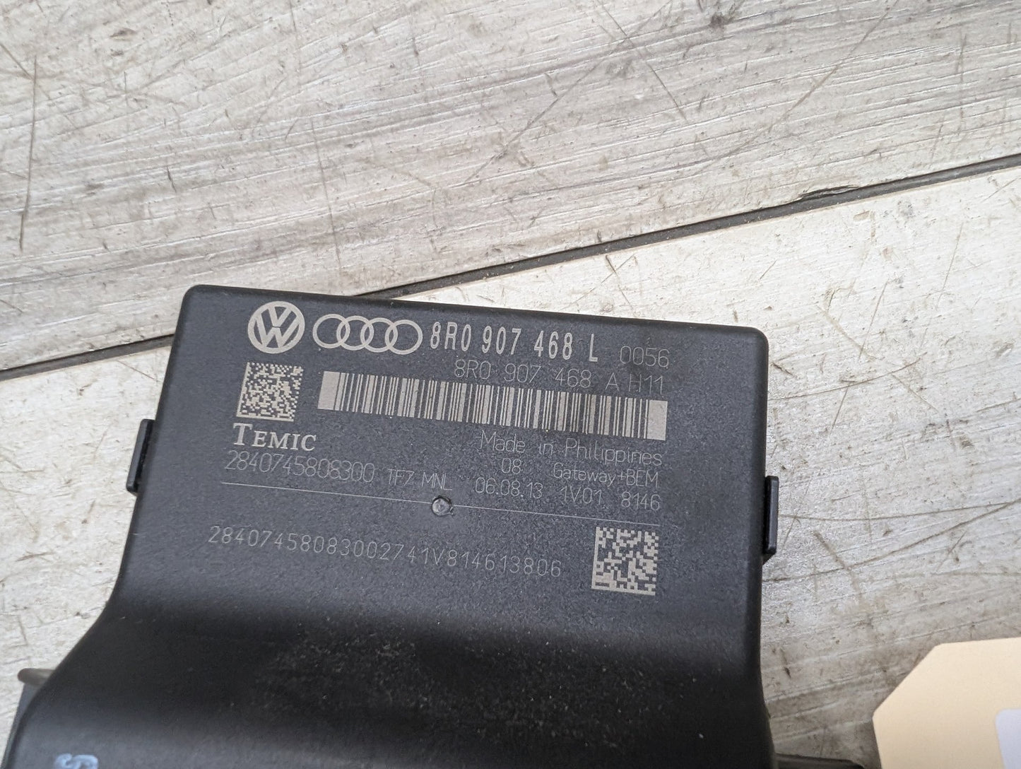 2009 - 2017 Audi Q5 8R Gateway Module 8R0907468L EA888