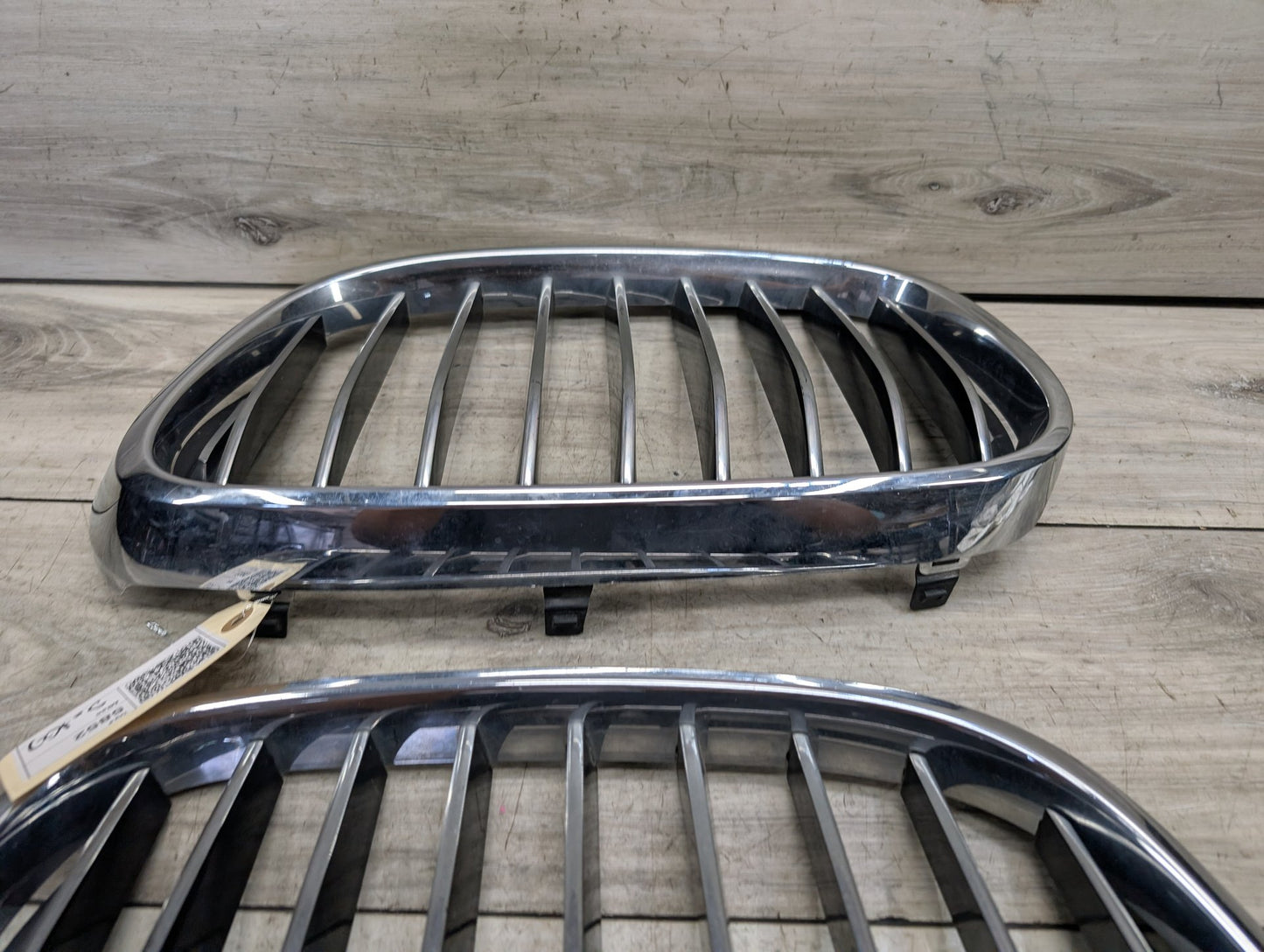 2016-2022 BMW 750Li G12 Front Left Right Upper Bumper Cover Kidney Grilles SET 7357012