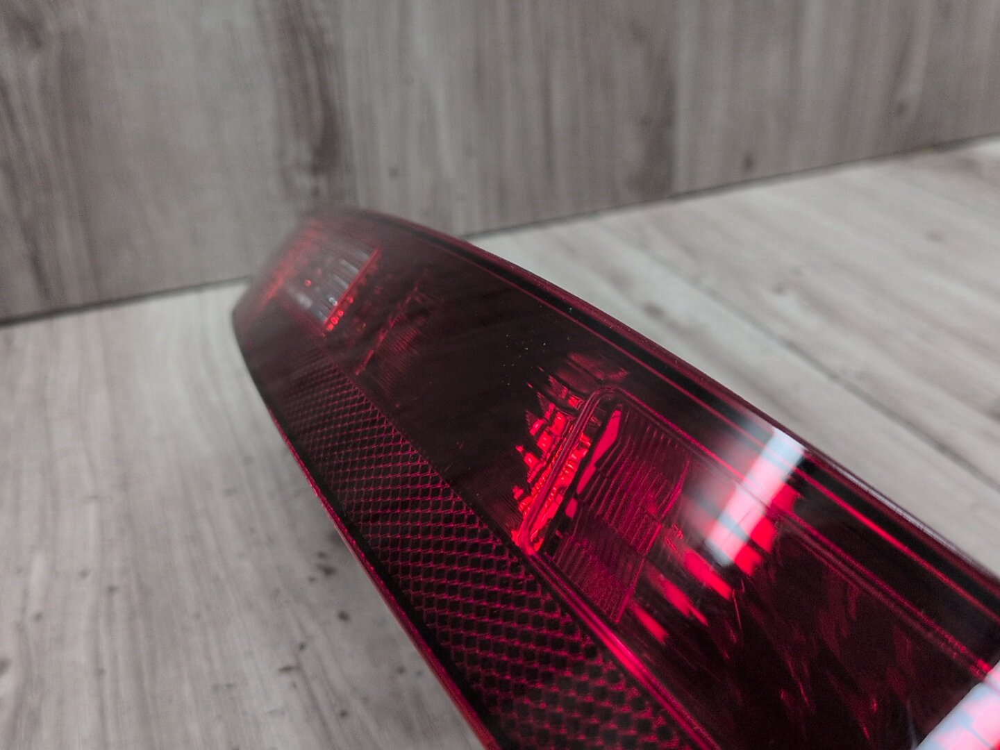 2015-2018 Audi Q3 8U Rear Right Passenger Inner Tail Light 8U0945096C