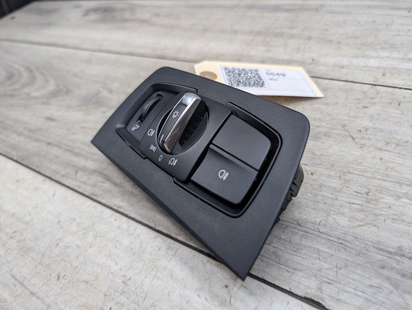 2012-2018 BMW 340i F30 Headlight Switch 6847506