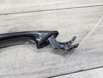 2016-2022 BMW 750Li G12 Front or Rear Right Passenger Exterior Door Handle w/ Comfort Access 7411038