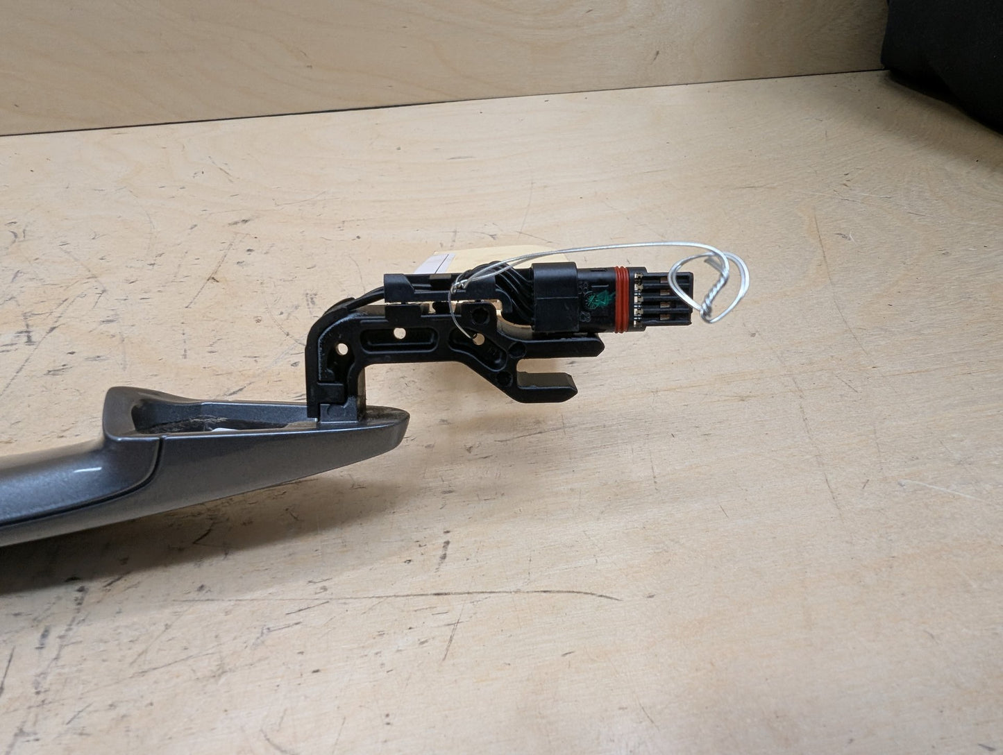 2011-2016 BMW X3 F25 Front Left Driver Exterior Door Handle w/ Comfort Access 7259419