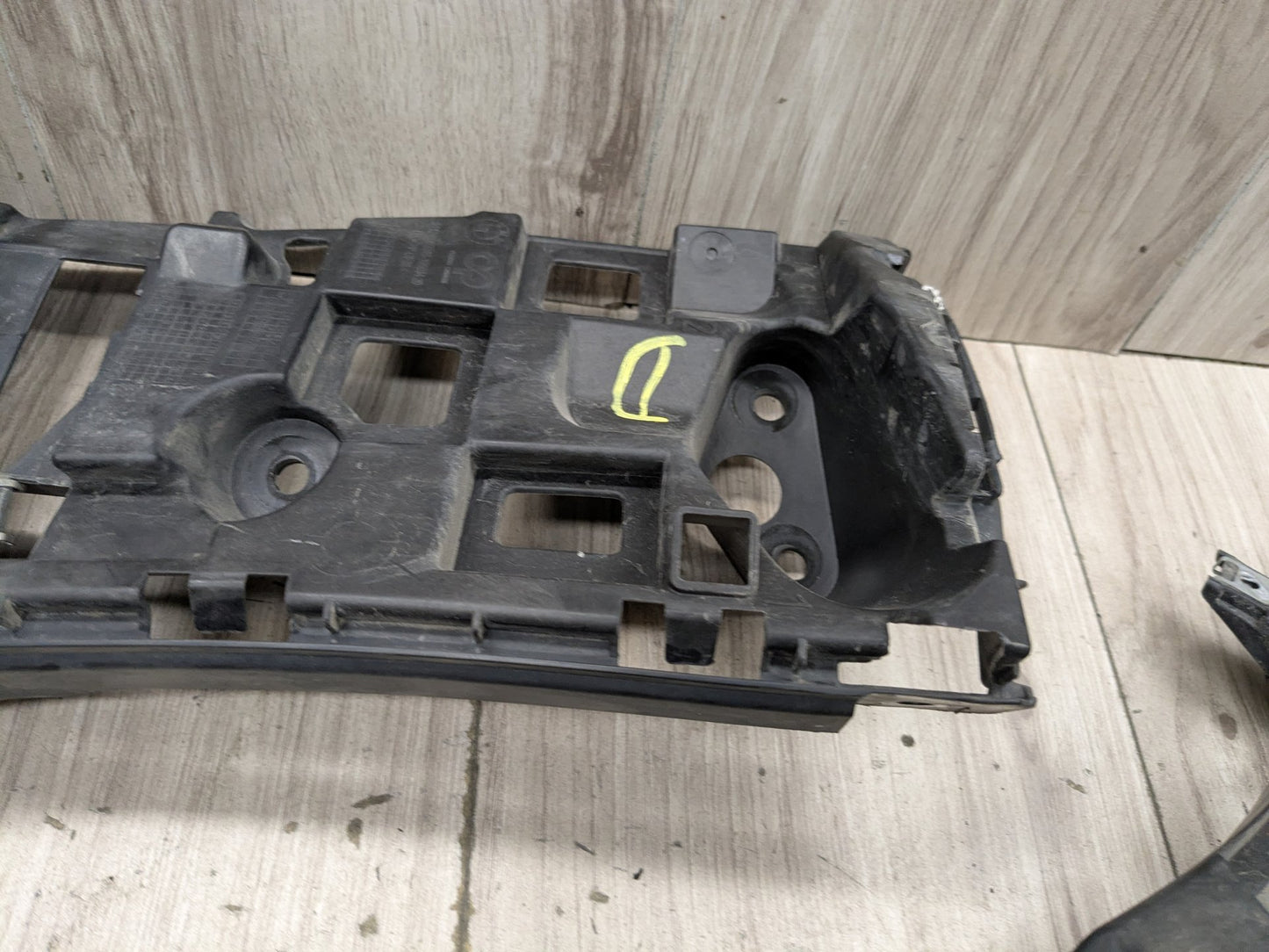 2019 - 2026 BMW X5 G05 Rear Left Driver Bumper Support Brackets SET 8069247 N63B44M3