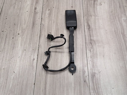 2015-2018 Audi Q3 8U Front Right Passenger Seatbelt Seat Belt Buckle 8R0857756D