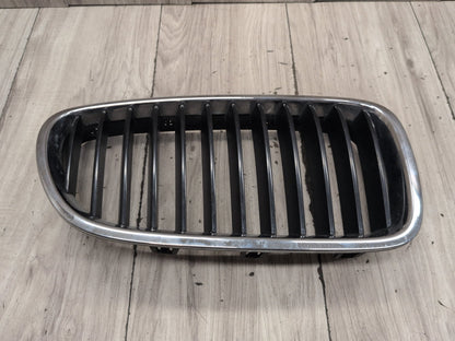 2011-2016 BMW M5 F10 Front Right Passenger Upper Bumper Cover Kidney Grille OEM