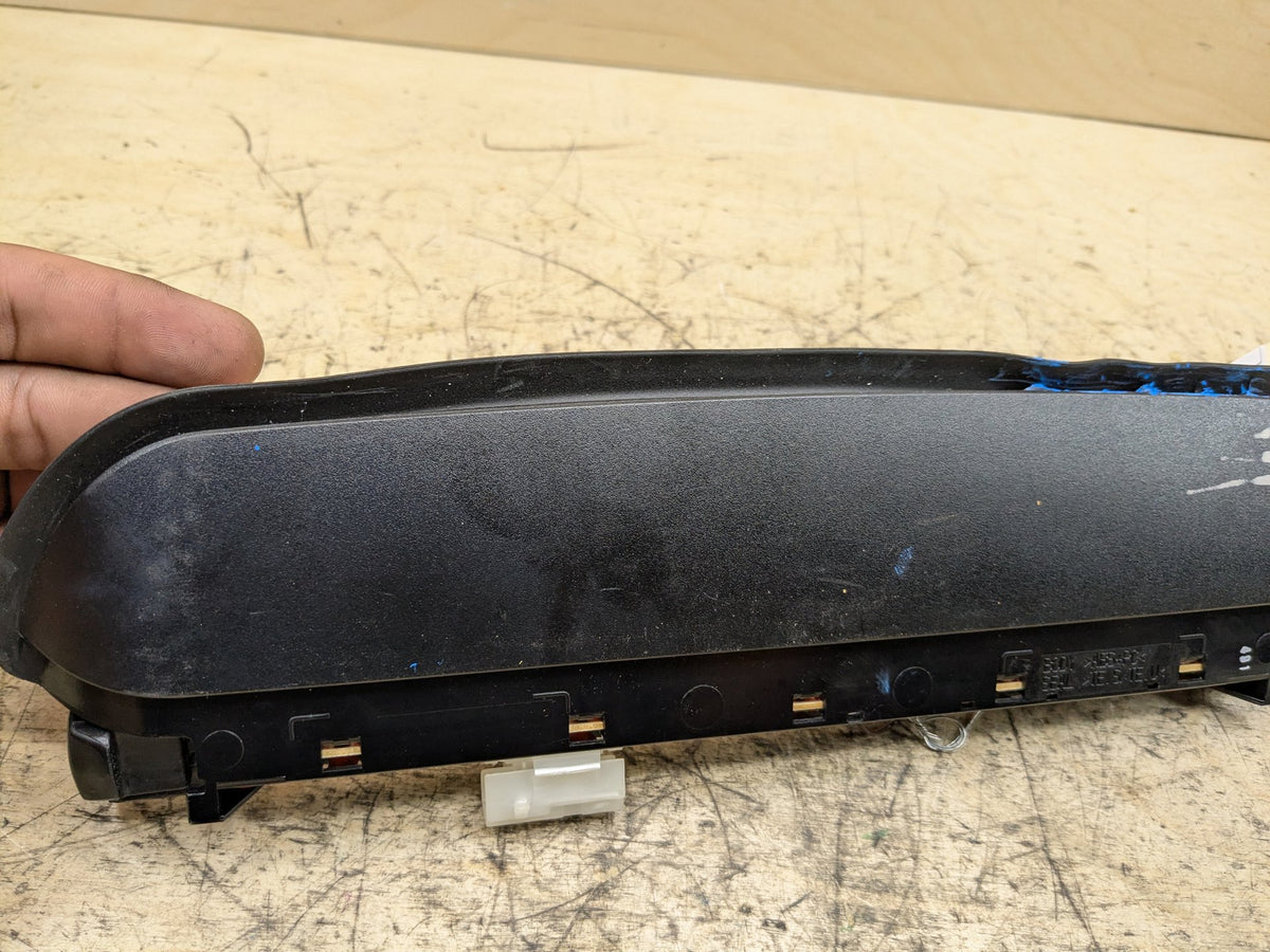 2018-2023 BMW M550i G30 Upper Liftgate Trunk Lid 3rd Brake Light 7360526 OEM