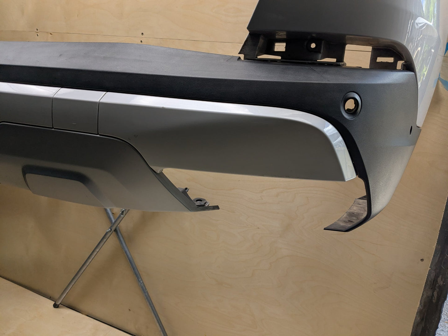 19-23 OEM BMW G05 X5 Rear Bumper Cover Panel w/ Diffuser COMPLETE White A96