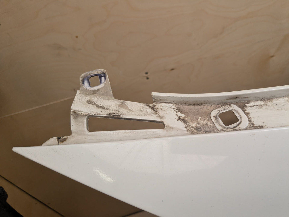 2012-2018 BMW 320i 328 335 F30 Front Bumper Cover White 300 Alpineweiss