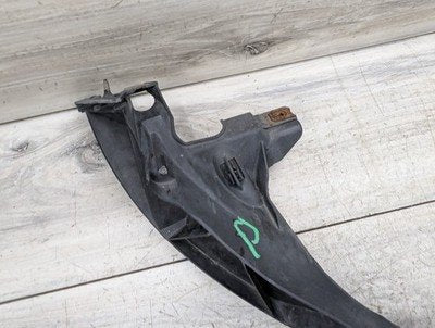 08-13 BMW E82 E88 128 135 Right Passenger Headlight Arm Bracket Support Mount