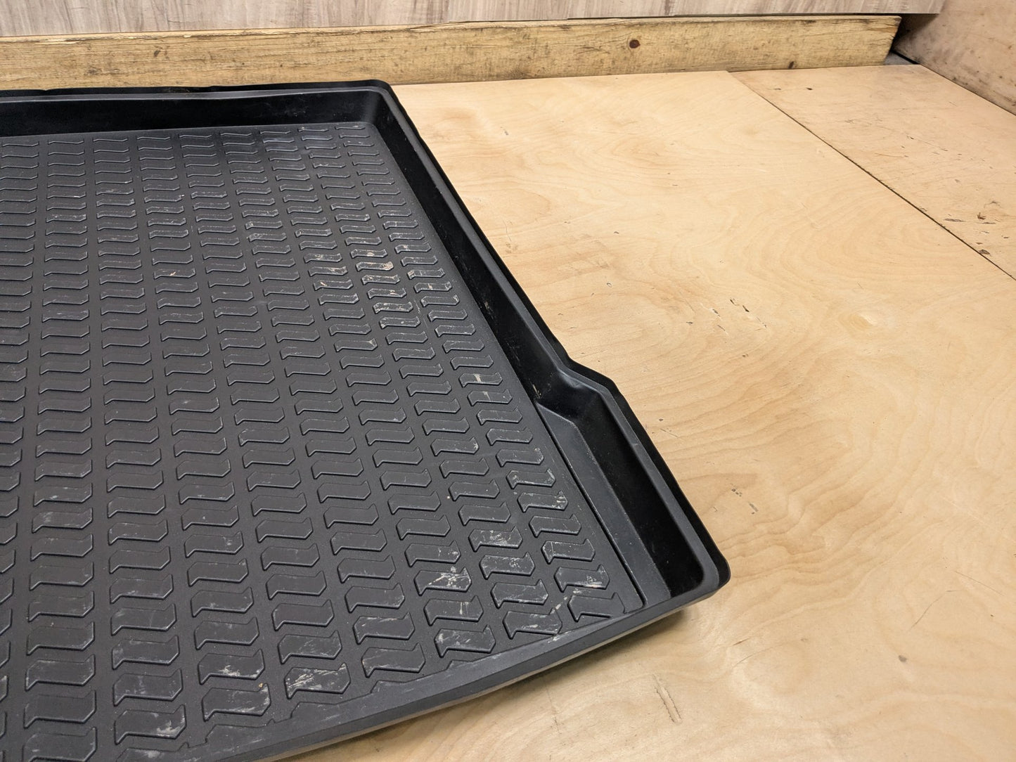 2015-2018 Audi Q3 8U Rear Cargo All Weather Mat Carpet Floor Mat 8u0061180
