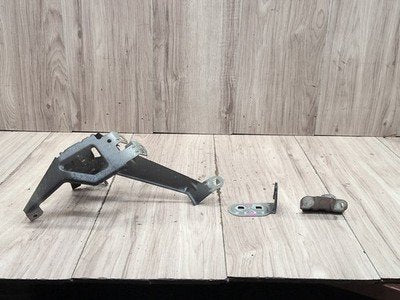 2012-2018 BMW M6 F06 Front Left Driver Fender Brackets SET 7230583 OEM