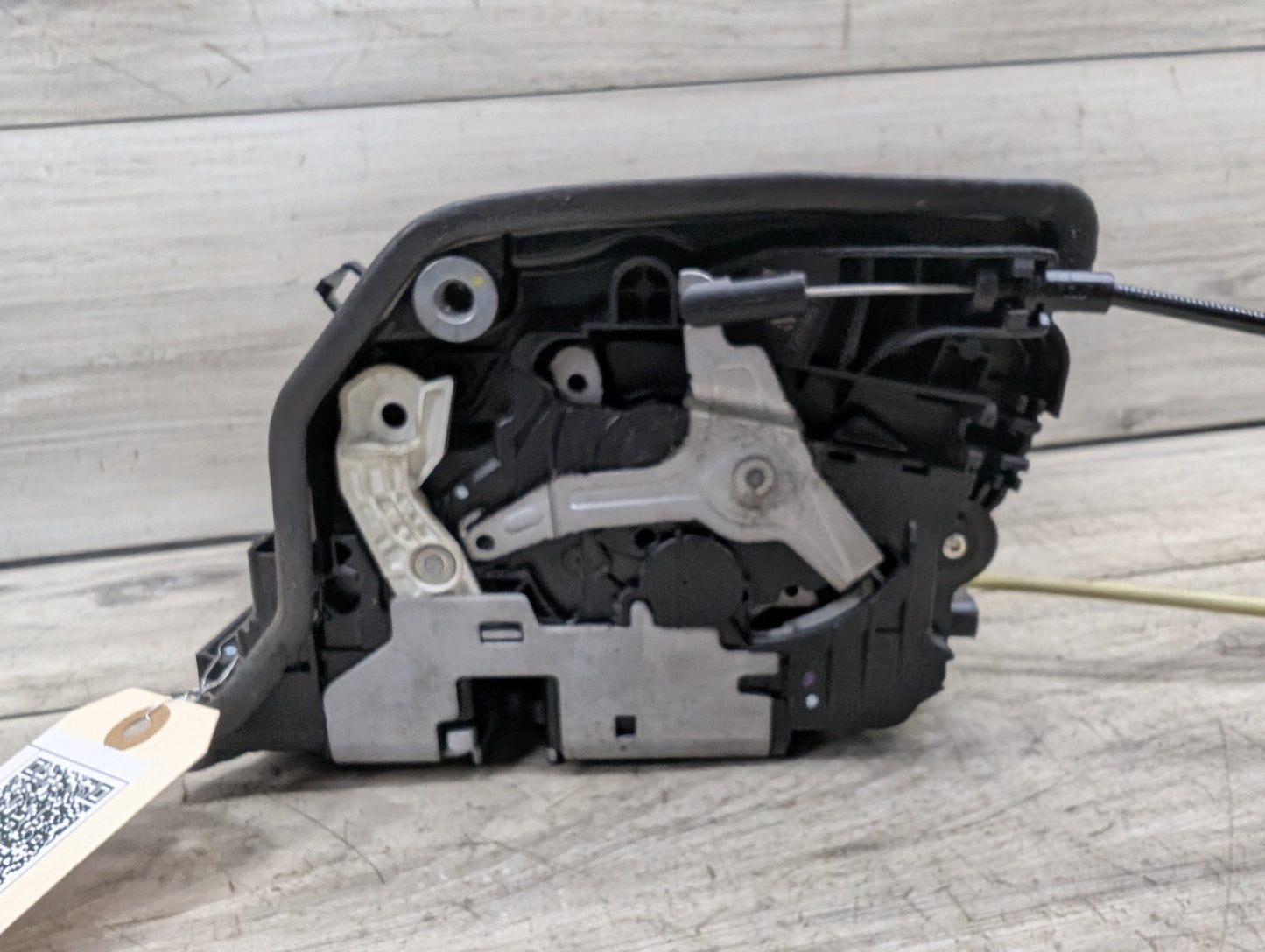 2015 - 2019 BMW X6 F86 Front Left Driver Door Latch Lock Actuator w/ Soft Close 7281945 S63B44T2
