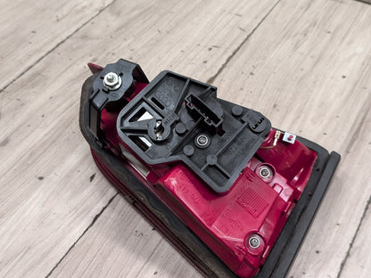 2010-2016 Audi S4 B8 Rear Right Passenger Inner Tail Light 8K5945094K OEM