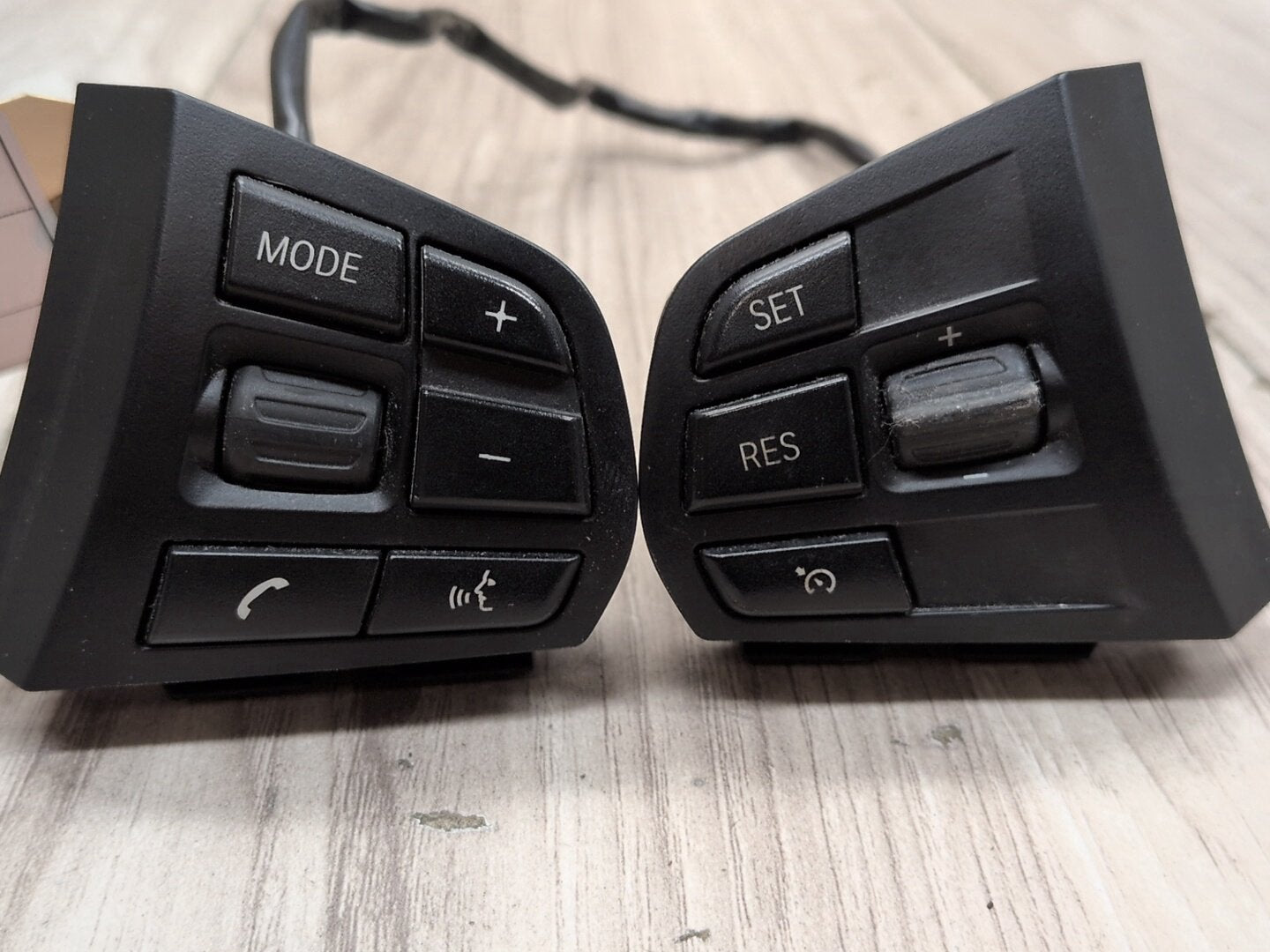 2011 - 2017 BMW X3 F25 Steering Wheel Switch Buttons 9230229 N20B20O0