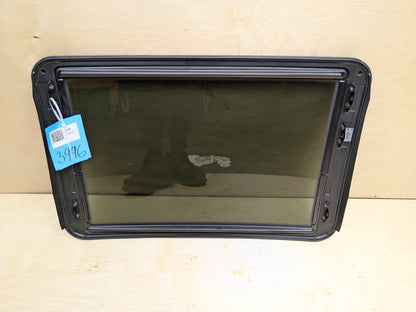 2019 - 2026 BMW 330i G20 Front Sunroof Sun Roof Glass 8737865 B46B20O1