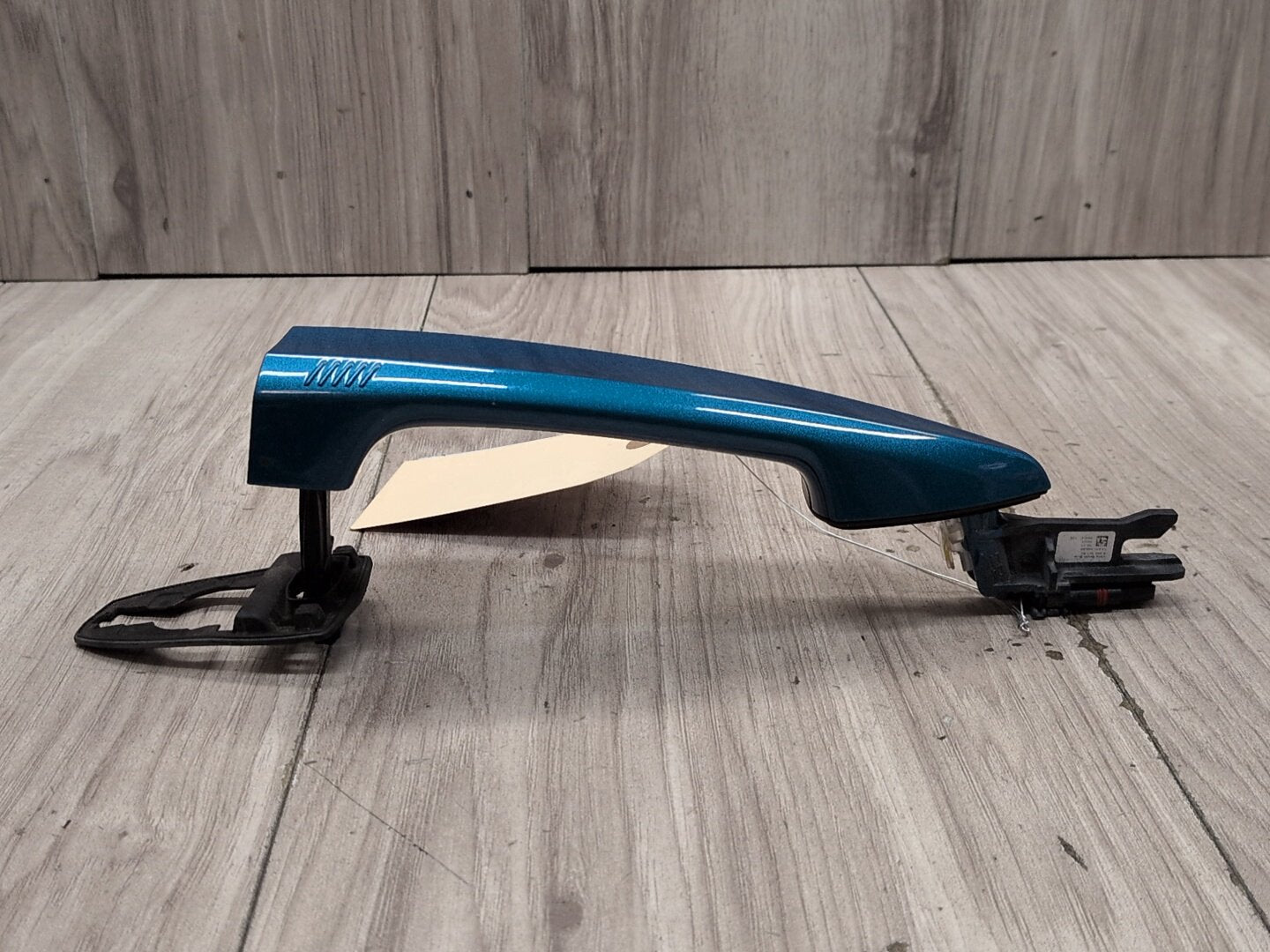 2015 - 2019 BMW X6 F86 Front or Rear Left Driver Exterior Door Handle w/ Comfort Access 8068461 S63B44T2