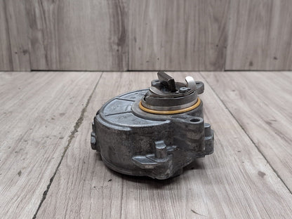 2017-2023 BMW G30 M550i N63B44O2 Engine Motor Vacuum Pump 8634120