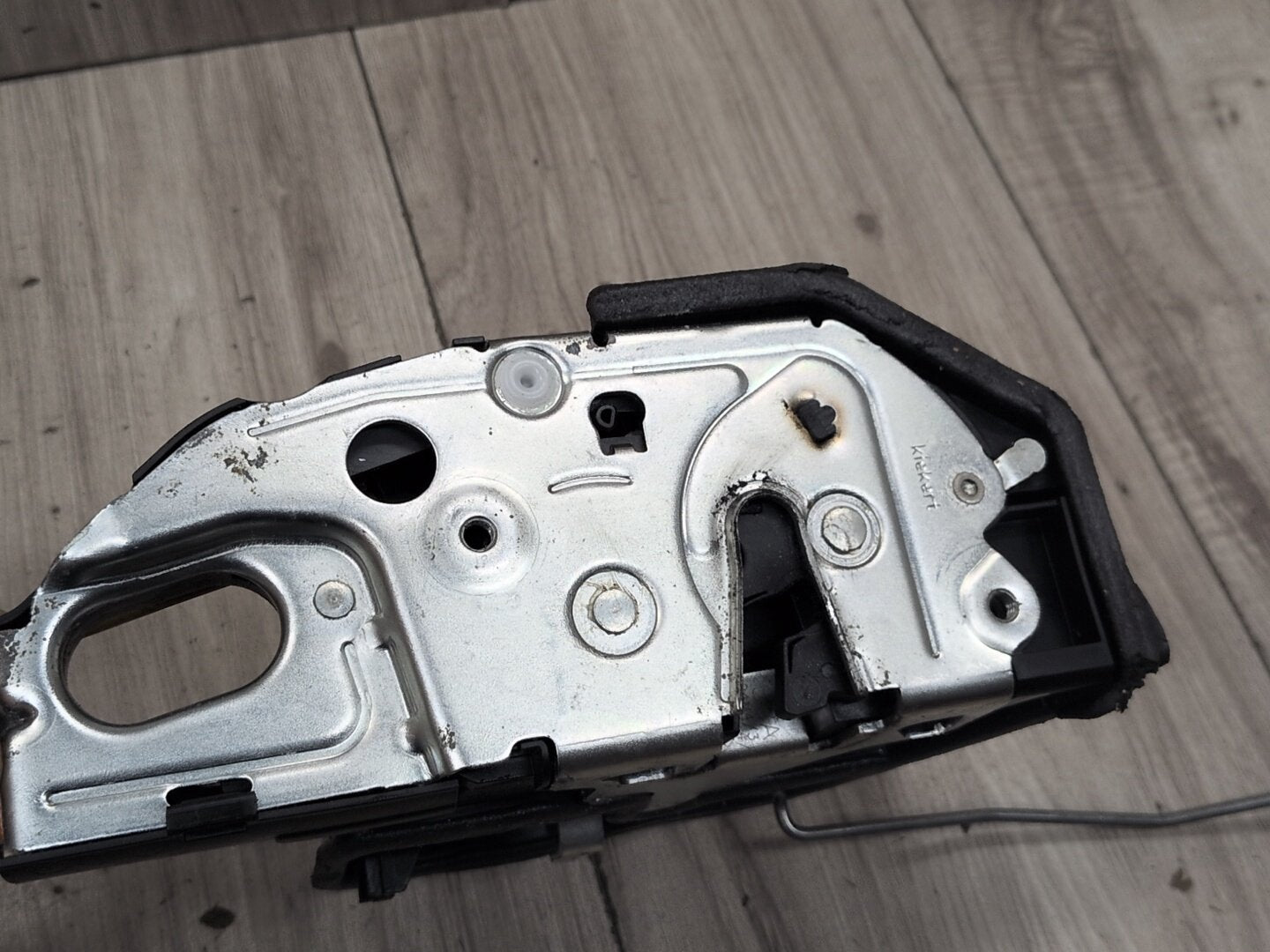 2012-2018 BMW M6 F06 Front Left Driver Door Latch Lock Actuator w/ Soft Close 7276319