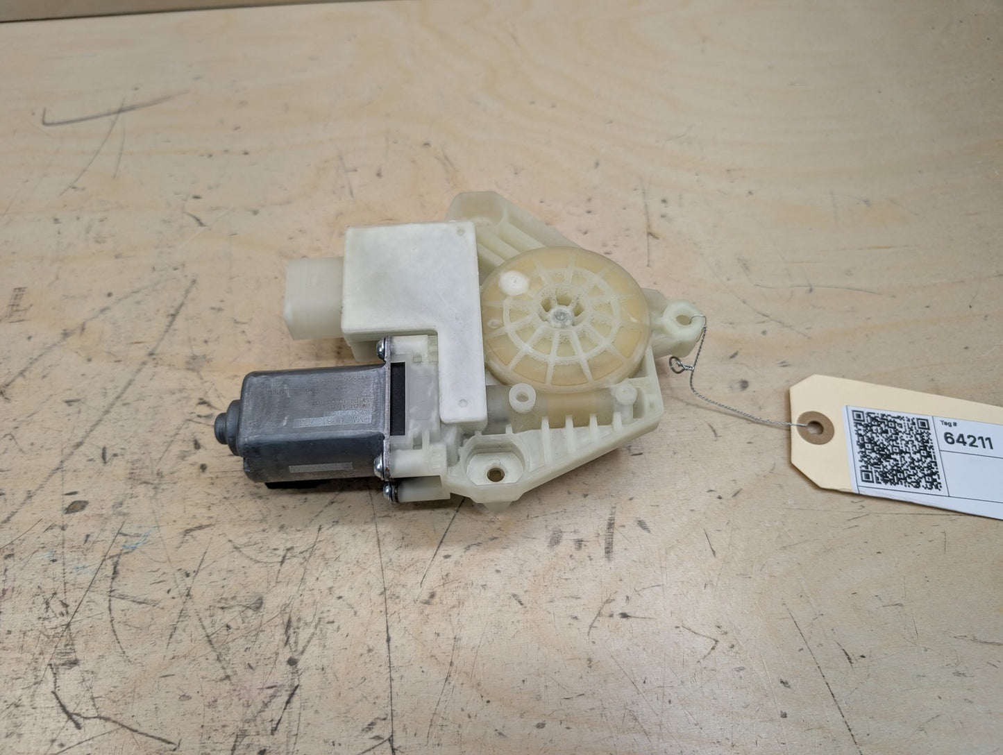 OEM BMW G01 G12 740 750 M760 REAR RIGHT PASSENGER Door Window Regulator Motor