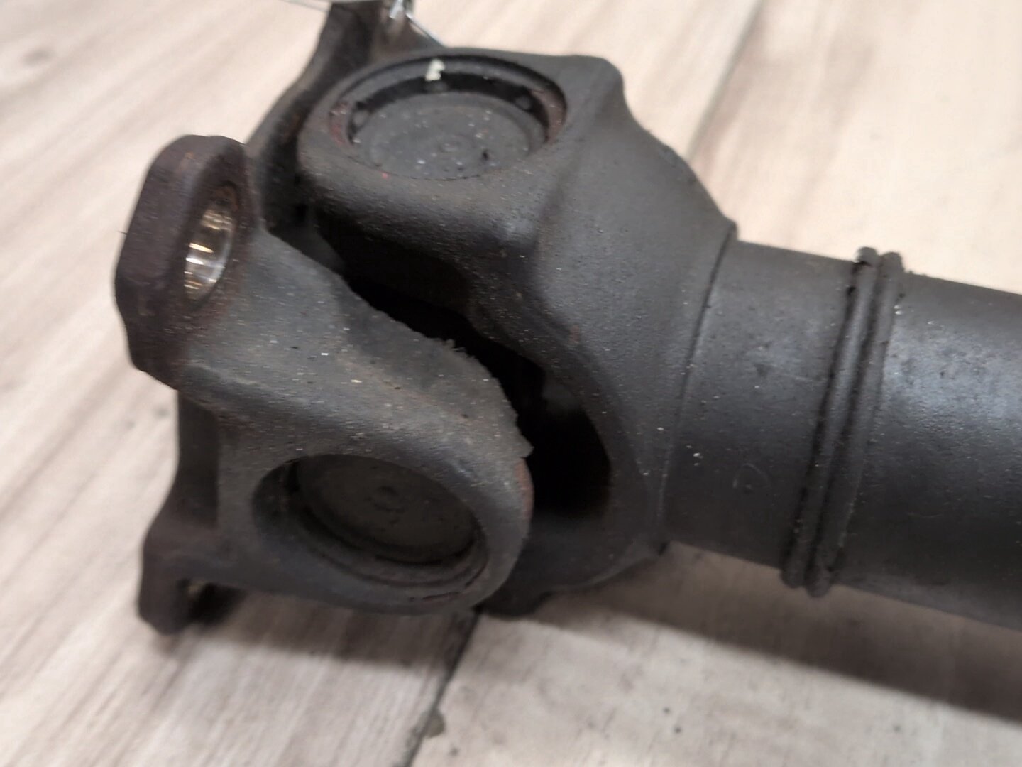 07-11 OEM BMW E70 E71 X5 X6 Front Driveshaft Axle Drive Shaft Assembly PRE LCI