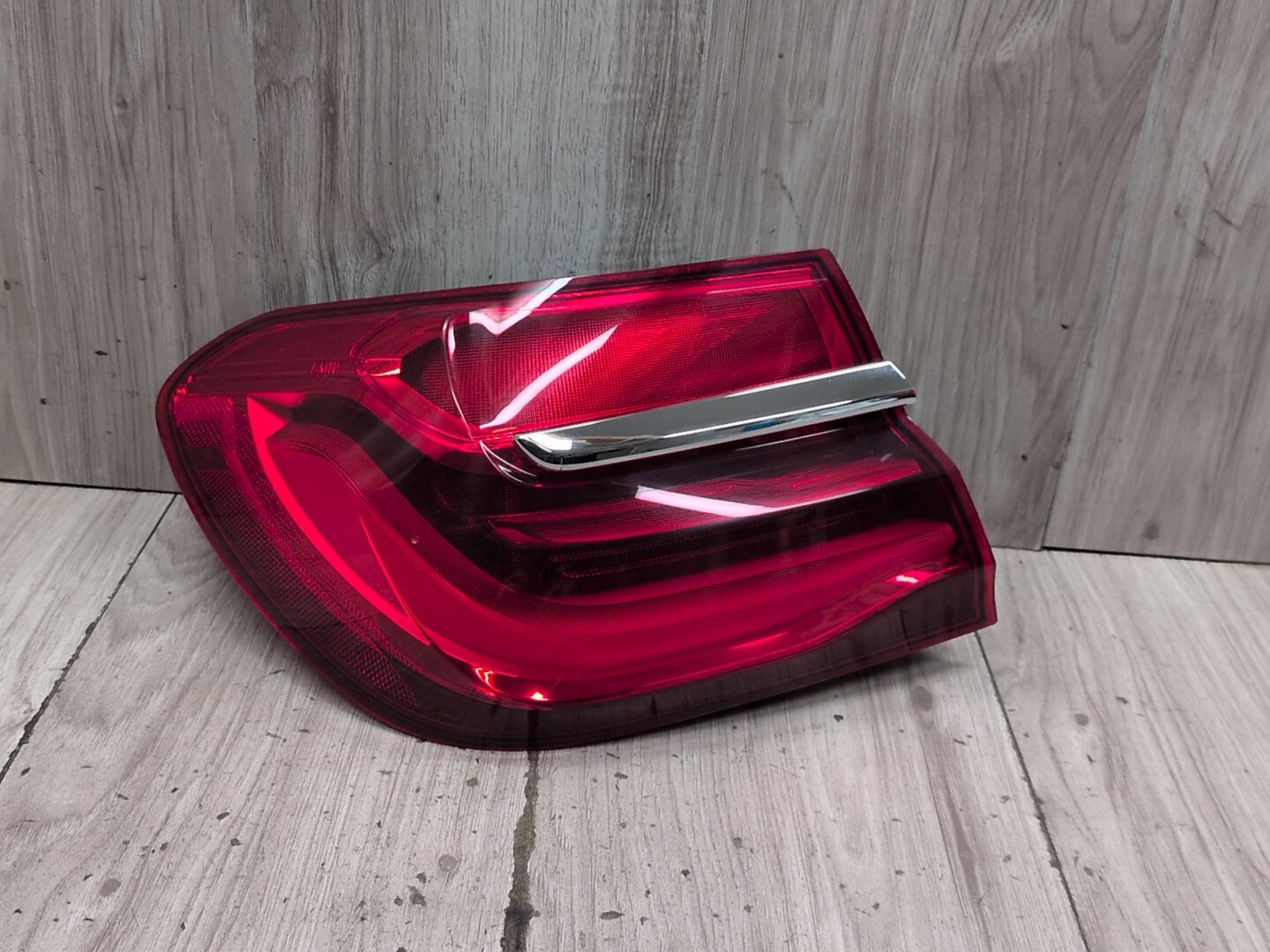 16-19 OEM BMW G11 G12 740 750 M760 B7 Rear Left Driver Outer LED Tail Light