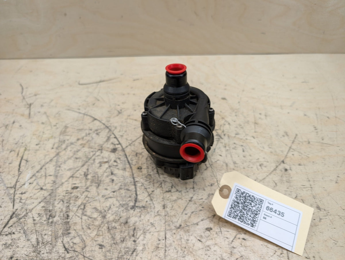 OEM BMW G01 G05 G20 G22 G26 Engine B46 B58 Auxiliary Electric Water Pump Cooling