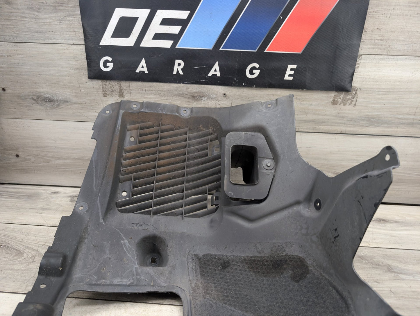 OEM BMW G30 530 540 M550 Left Driver Side Fender Liner Wheel Splash Shield