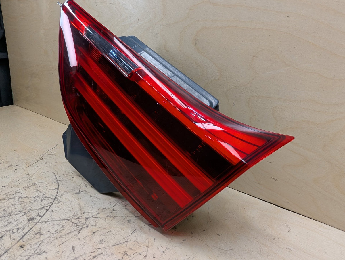 2010-2017 BMW 535i GT xDrive F07 Rear Right Passenger Inner Tail Light 7306168 OEM