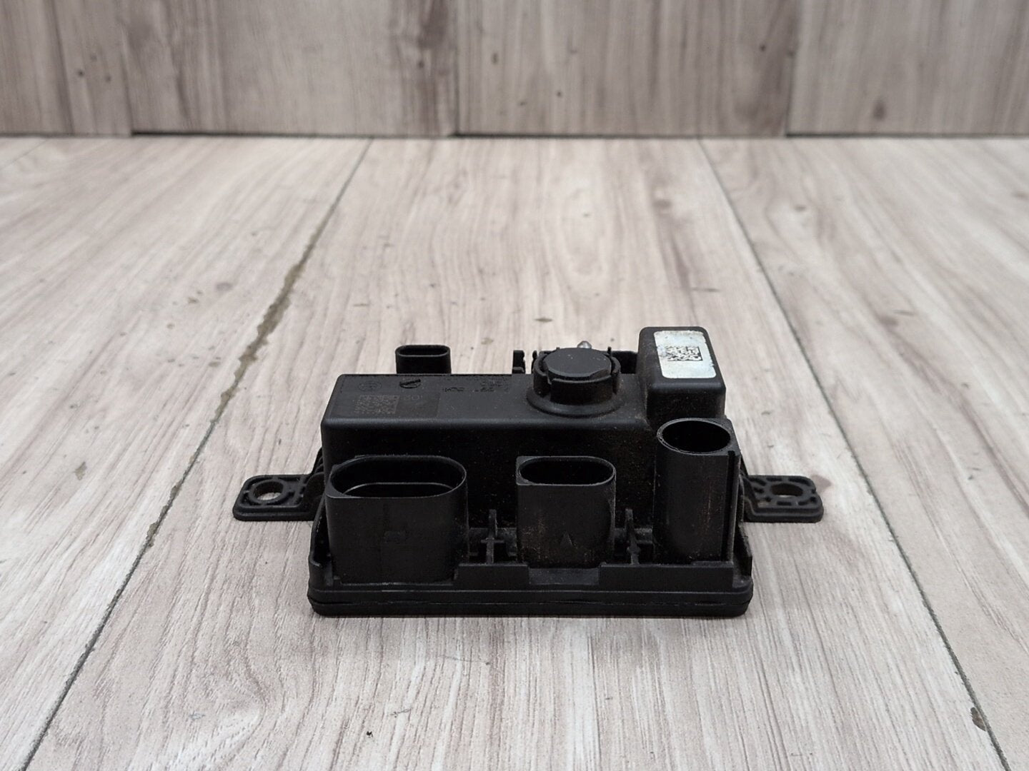 OEM BMW F10 F15 F22 F23 F30 F32 F33 F36 Integrated Power Supply Control Module