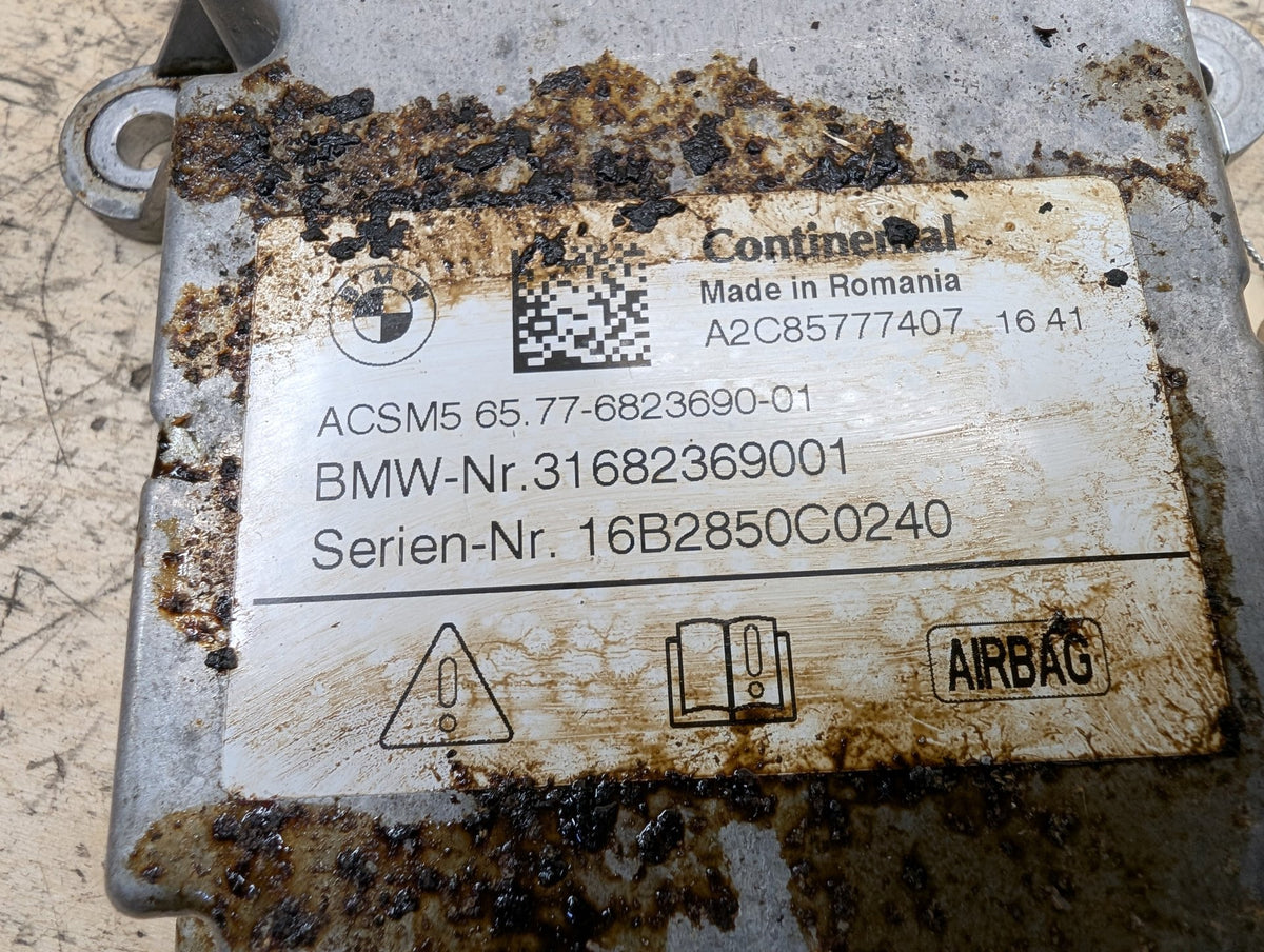 2016-2019 BMW 740i G12 SRS Airbag Air Bag Module 6823690 OEM